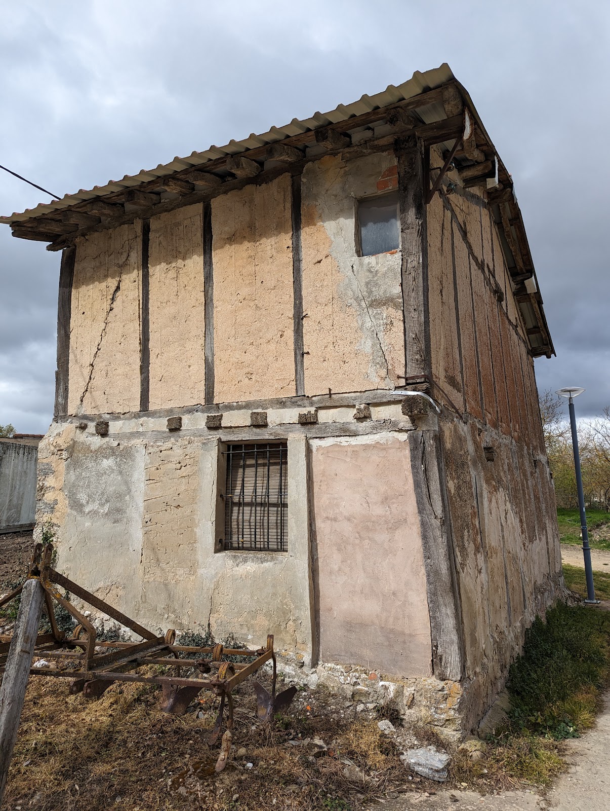 Bar Caléndula Tosantos photo 7, unknown accommodation in Espinosa del Camino on the Camino Frances