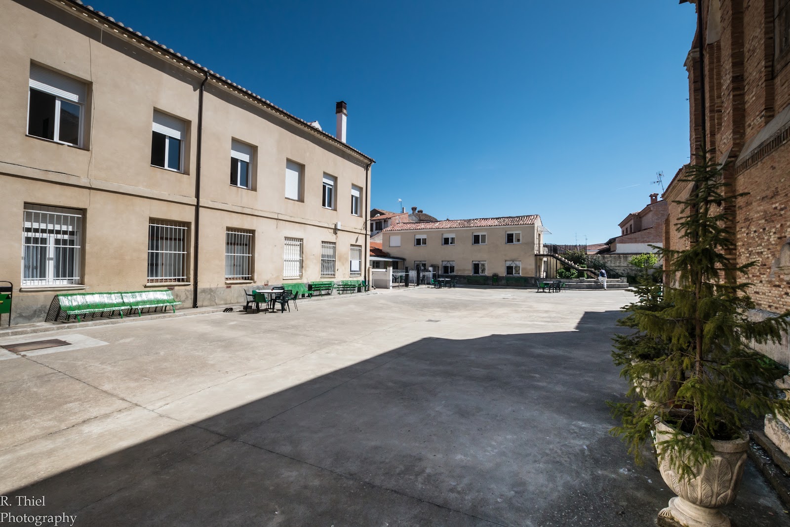 Albergue Espíritu Santo, albergue accommodation in Carrión de los Condes on the Camino Frances