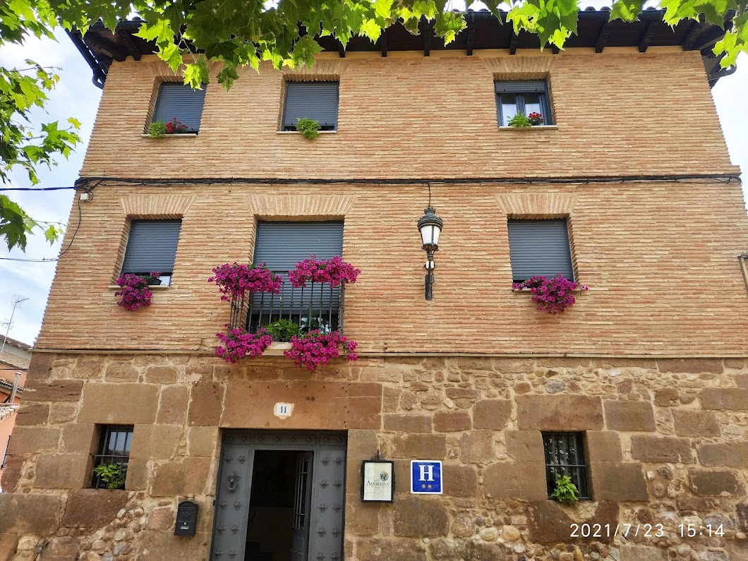 Hotel Rural Las Águedas, hotel accommodation in Ventosa on the Camino Frances