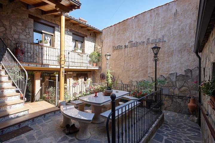 Hotel Rural Nuestra Senora de Lourdes photo 4, hotel accommodation in Hospital de Orbigo on the Camino Frances
