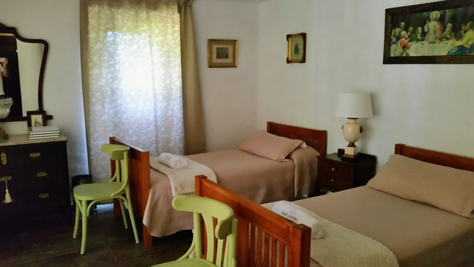 Albergue De Mercadoiro photo 8, albergue accommodation in Mercadoiro on the Camino Frances