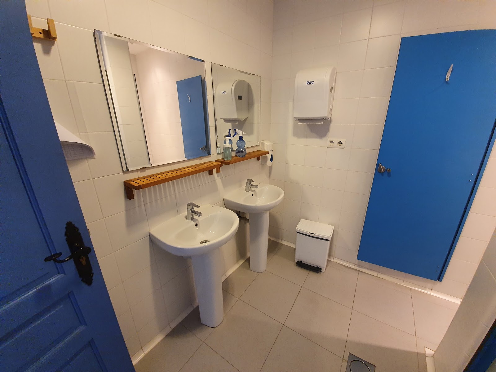 Albergue Villares de Orbigo photo 13, hostel accommodation in Villares de Orbigo on the Camino Frances