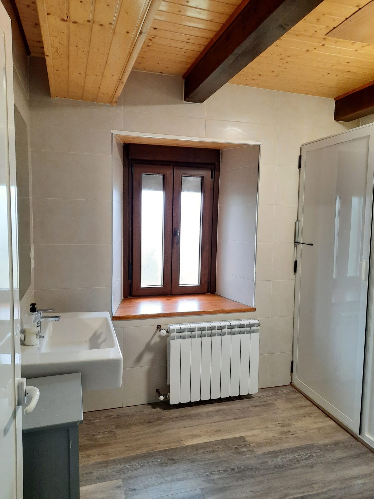 Albergue Casa Chelo Foncebadon photo 3, albergue accommodation in Foncebadón on the Camino Frances