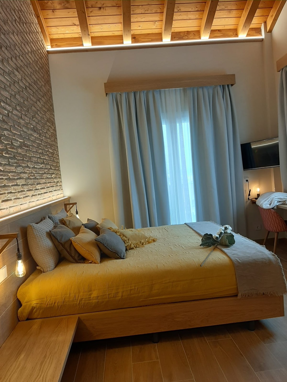 Hotel Restaurante Casa Luisa photo 8, hotel accommodation in Ayegui on the Camino Frances