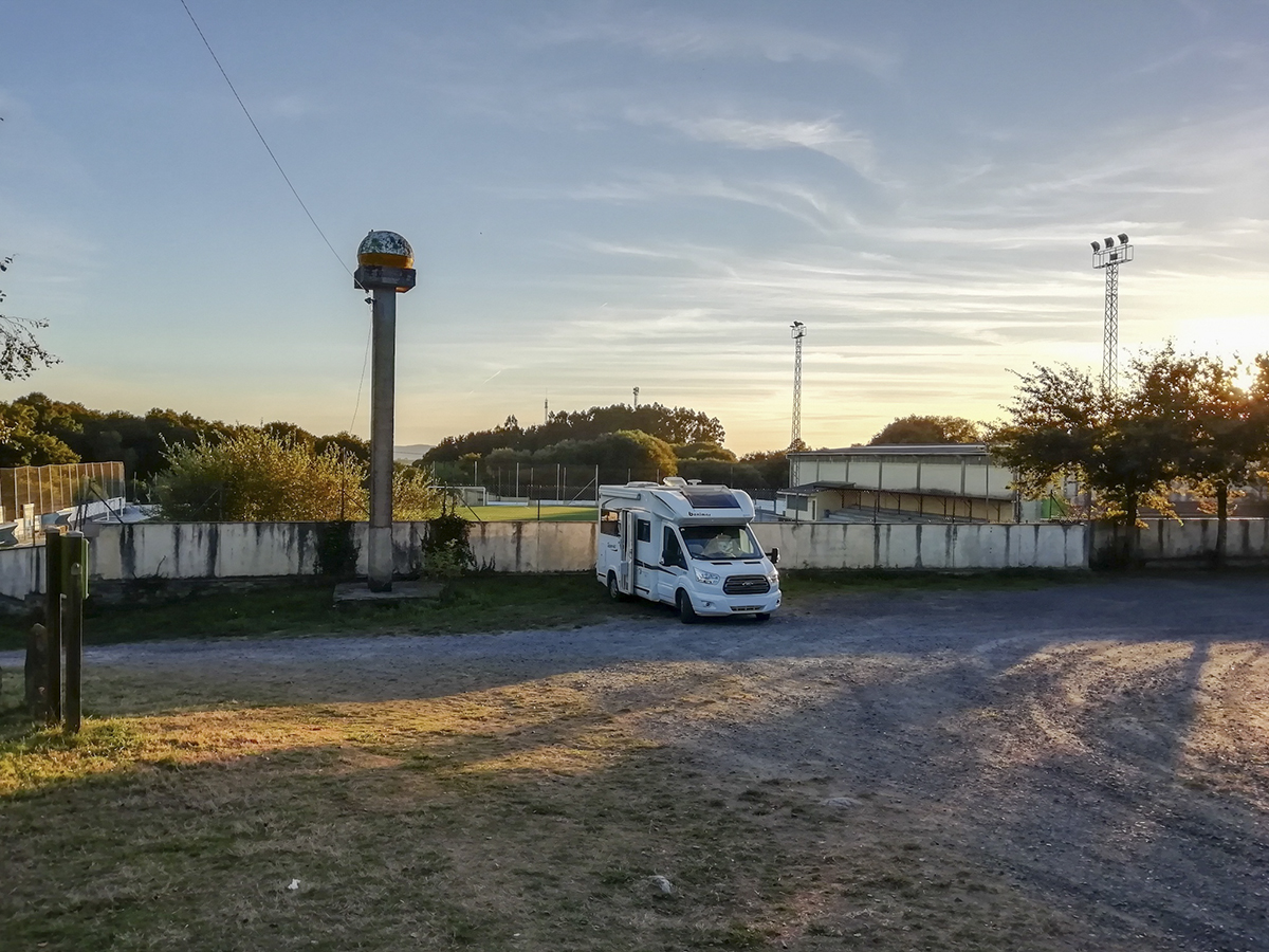 Área de autocaravanas Palas de Rei, municipal accommodation in Os Chacotes on the Camino Frances