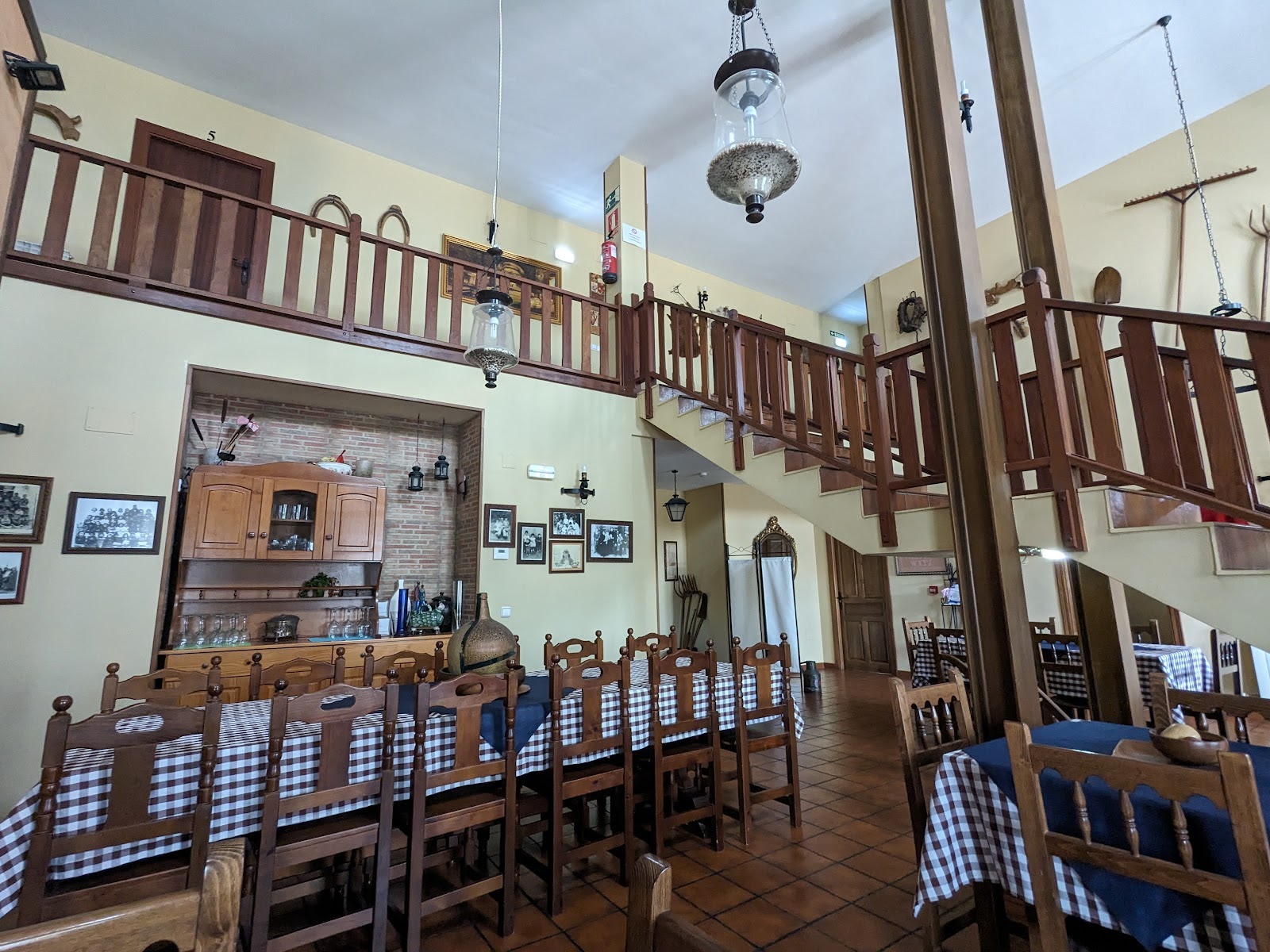 Hotel Casa El Cura photo 2, hotel accommodation in Calzadilla de los Hermanillos on the Camino Frances