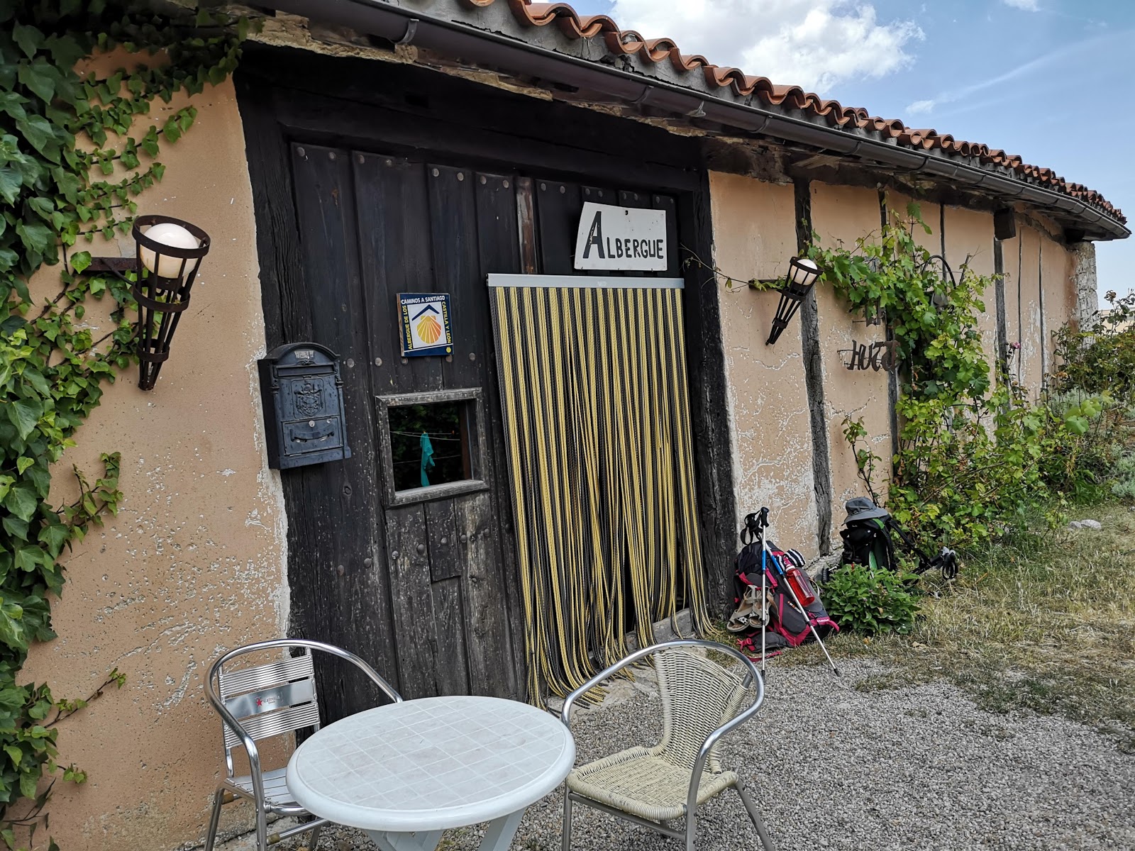 Albergue La Hutte photo 5, albergue accommodation in Atapuerca on the Camino Frances