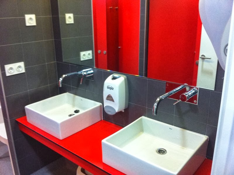 Hostel Casa Ibarrola photo 13, hostel accommodation in Pamplona on the Camino Frances