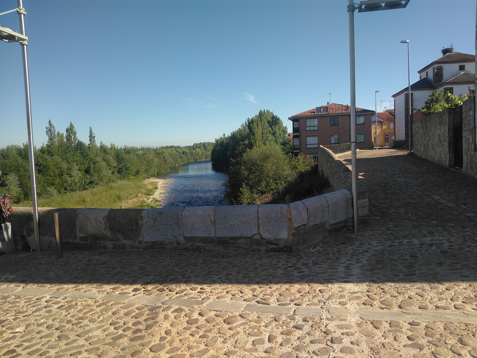 Puente de Órbigo photo 7, albergue accommodation in Hospital de Orbigo on the Camino Frances