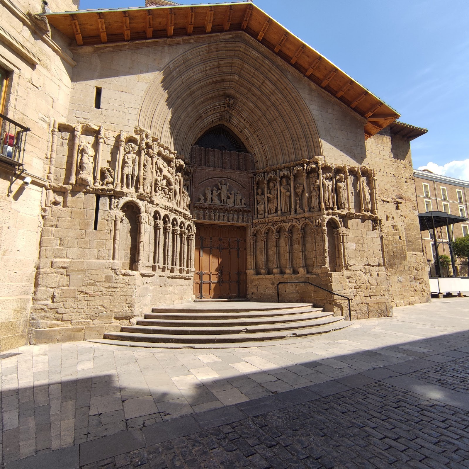 Albergue Santiago Apostol photo 11, hostel accommodation in Logroño on the Camino Frances