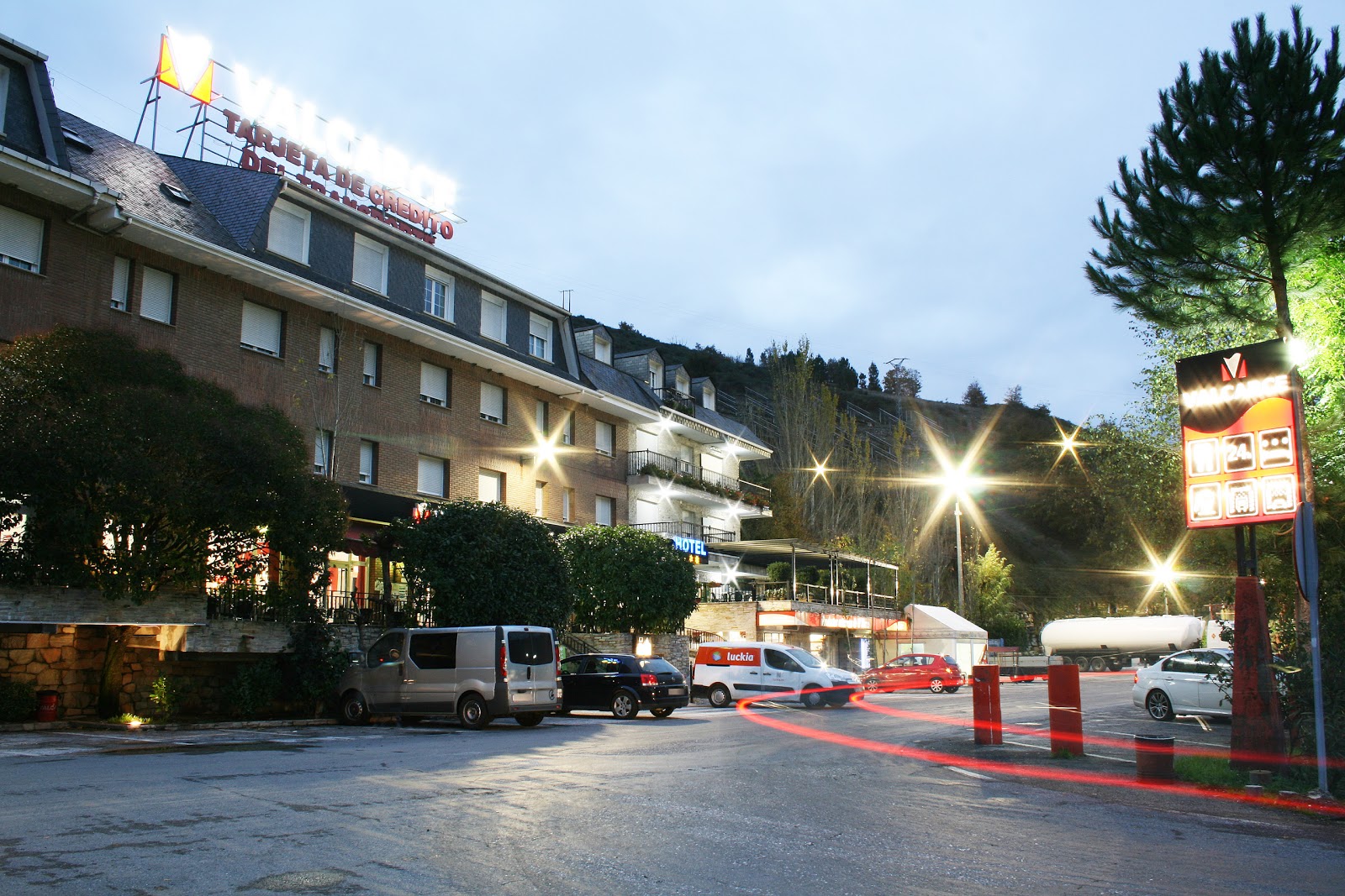 Valcarce, hotel accommodation in La Portela de Valcarce on the Camino Frances