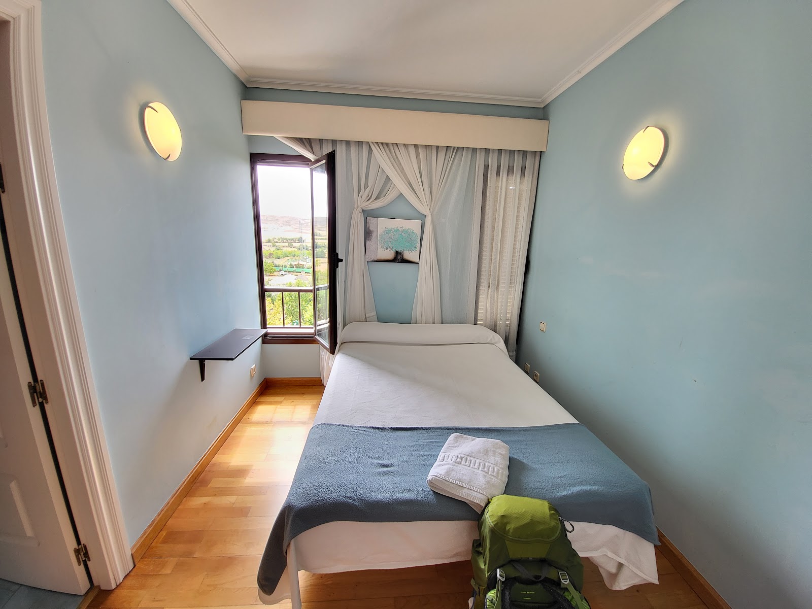 Hostal Restaurante Iacobus photo 10, hotel accommodation in Castrojeriz on the Camino Frances