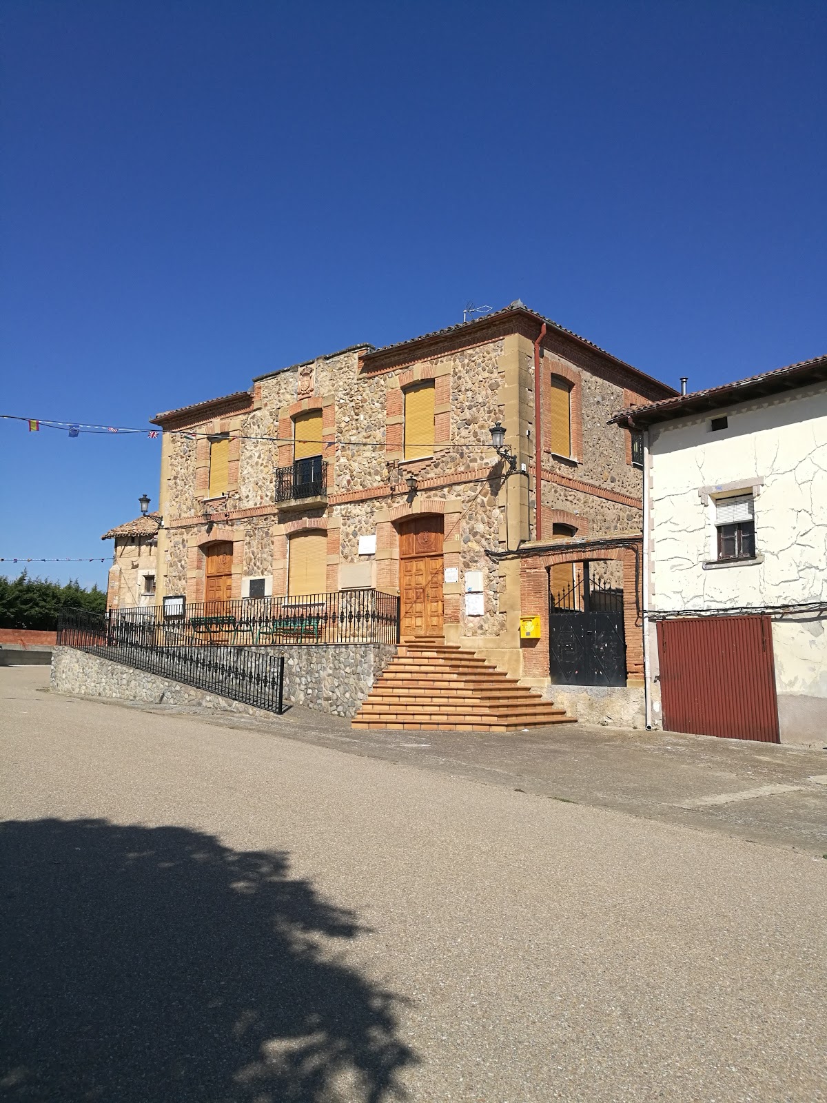 MiHotelito photo 8, hotel accommodation in Viloria de Rioja on the Camino Frances