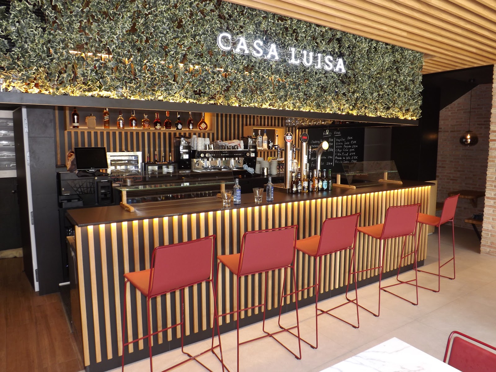 Hotel Restaurante Casa Luisa photo 5, hotel accommodation in Ayegui on the Camino Frances