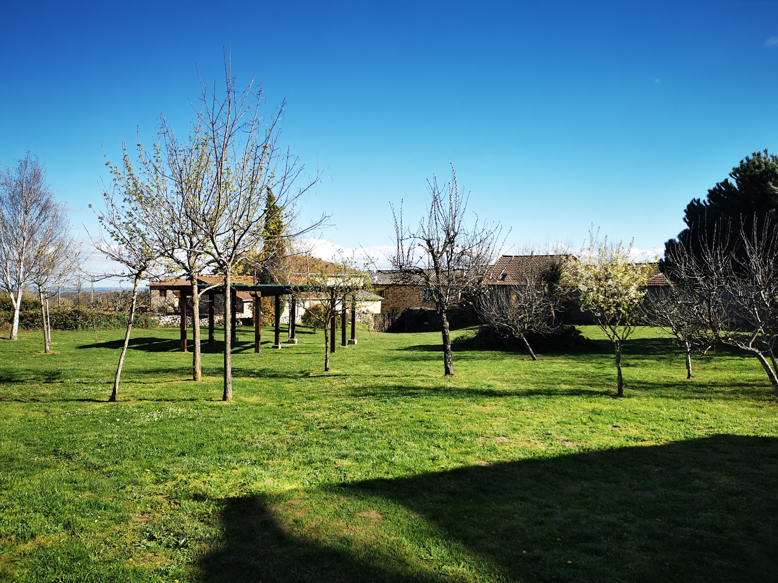 Refugio Gaucelmo photo 4, albergue accommodation in Rabanal del Camino on the Camino Frances