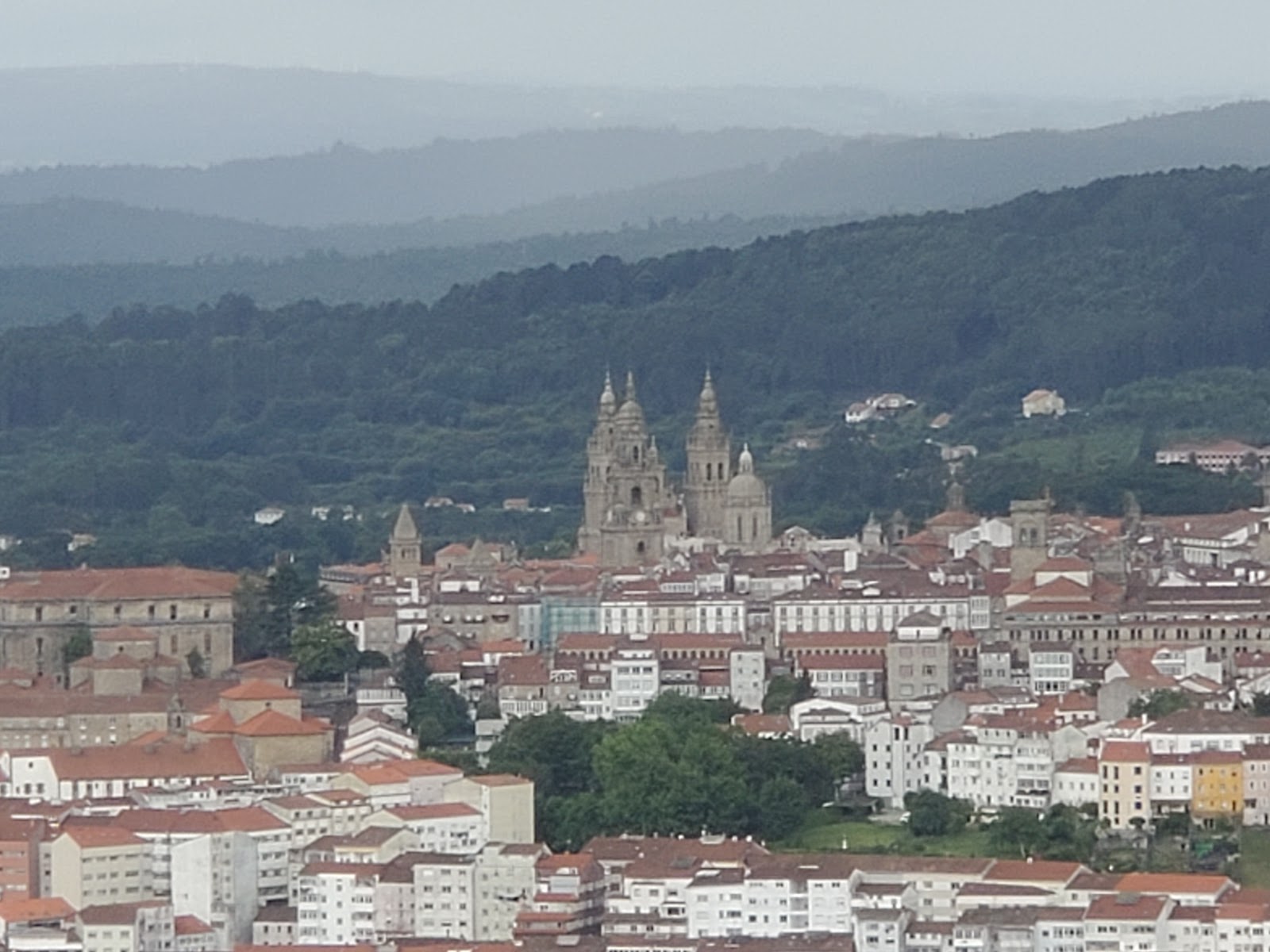 Centro Europeo de peregrinación Juan Pablo II, unknown accommodation in Monte do Gozo on the Camino Frances