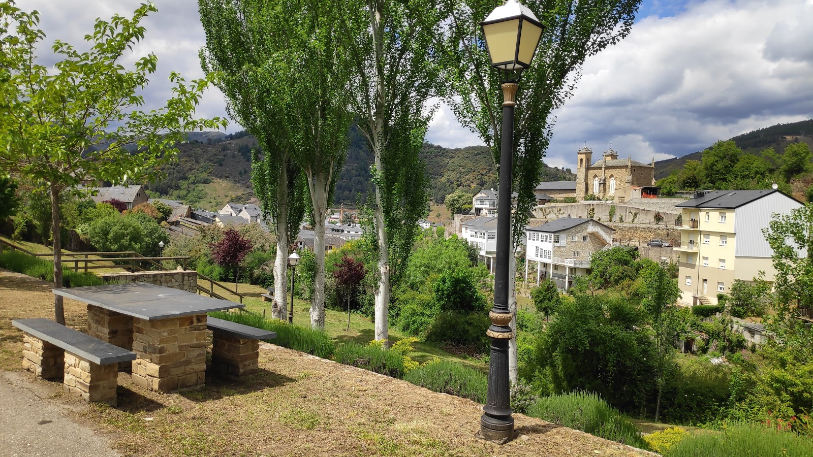 Public Albergue of Villafranca del Bierzo photo 6, albergue accommodation in Villafranca del Bierzo on the Camino Frances