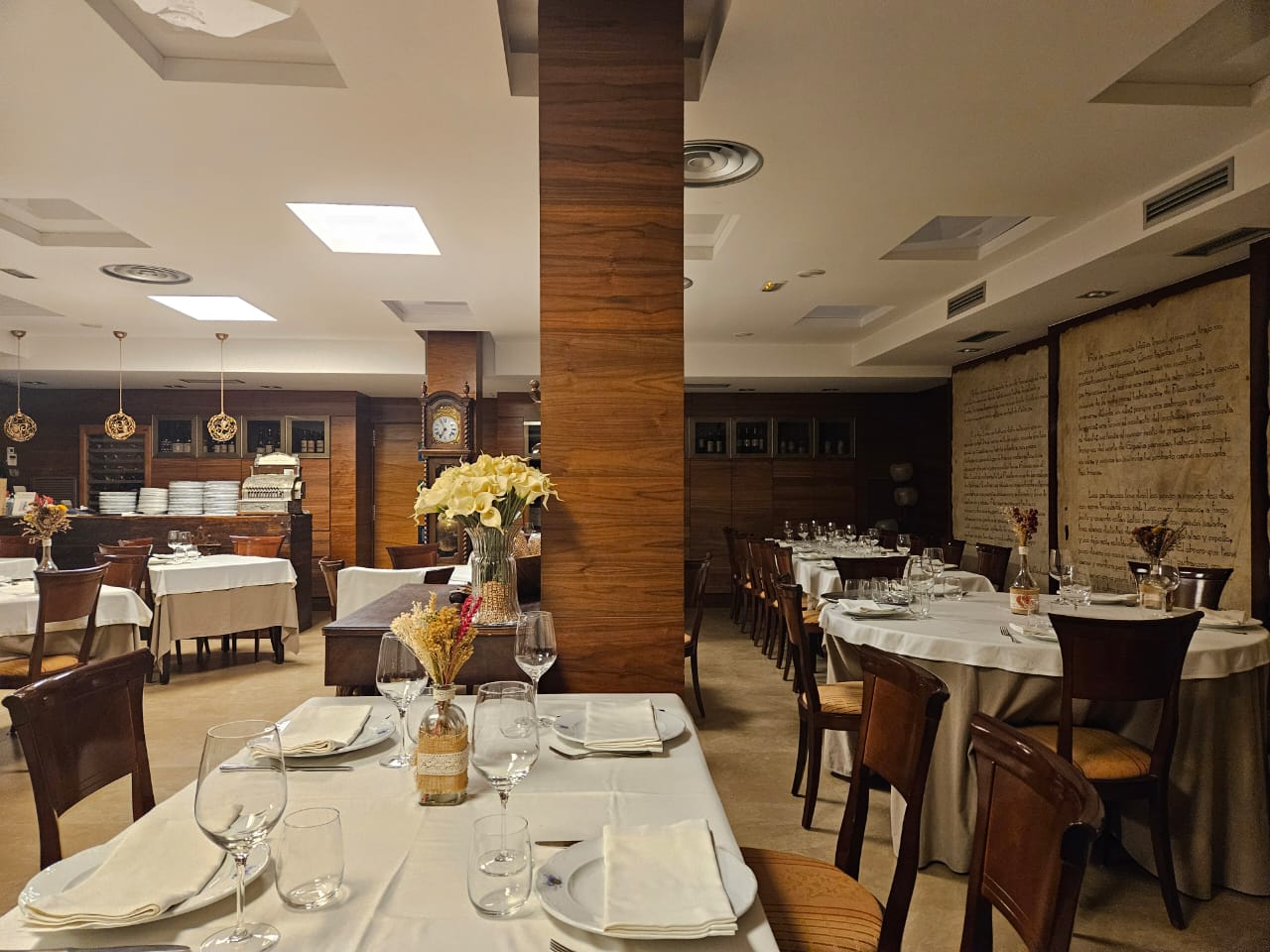 Hotel Restaurante La Peseta photo 2, hotel accommodation in Astorga on the Camino Frances