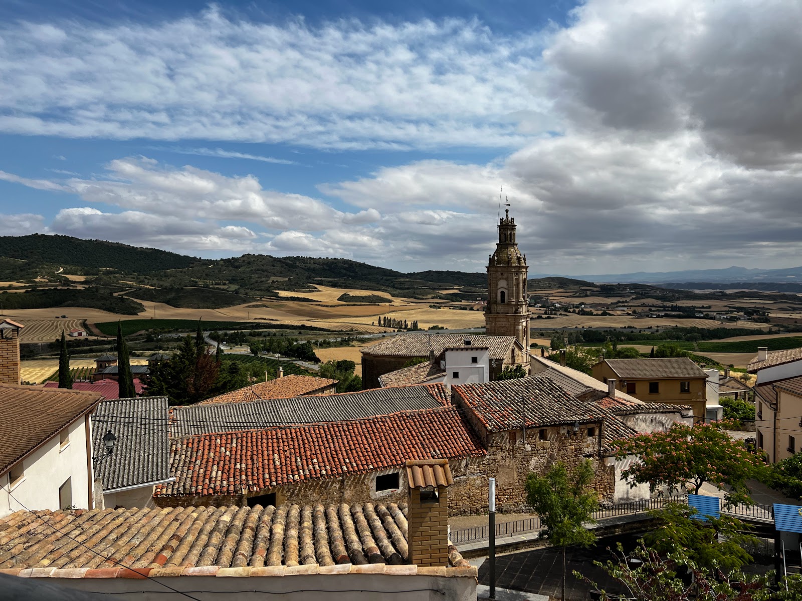 Albergue Oasis Trails photo 7, albergue accommodation in Villamayor de Monjardín on the Camino Frances