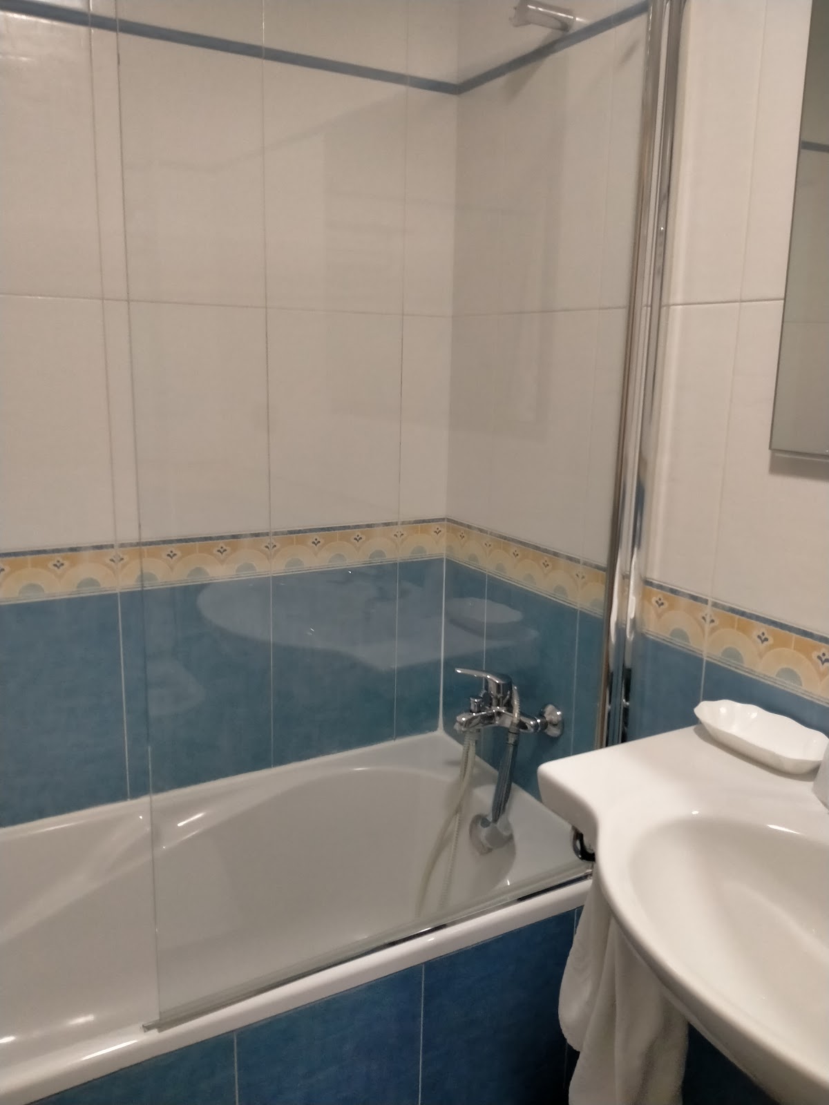 Hostal Rio Selmo photo 10, pension accommodation in Ponferrada on the Camino Frances