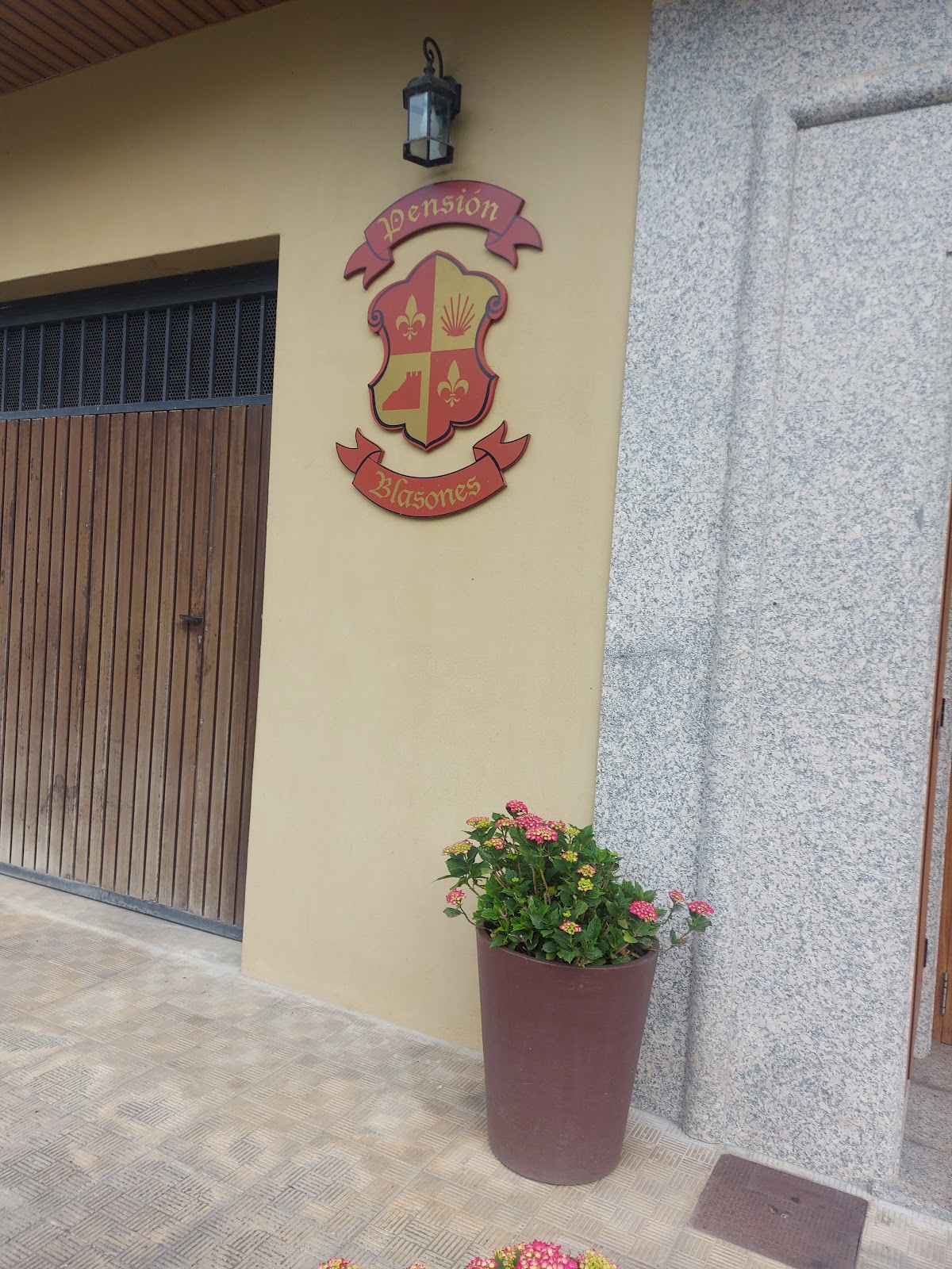 Pension Blasones photo 10, pension accommodation in Sarria on the Camino Frances