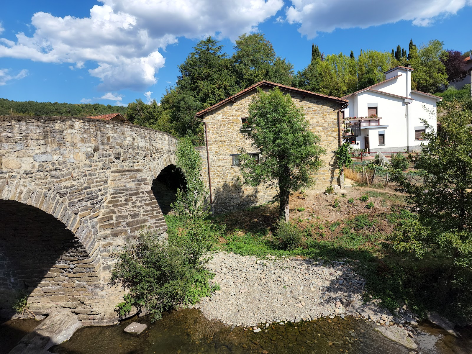 Hostel Rio Arga photo 4, albergue accommodation in Zubiri on the Camino Frances