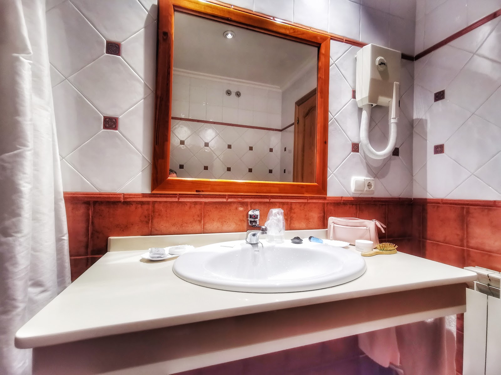 Valcarce photo 3, hotel accommodation in La Portela de Valcarce on the Camino Frances