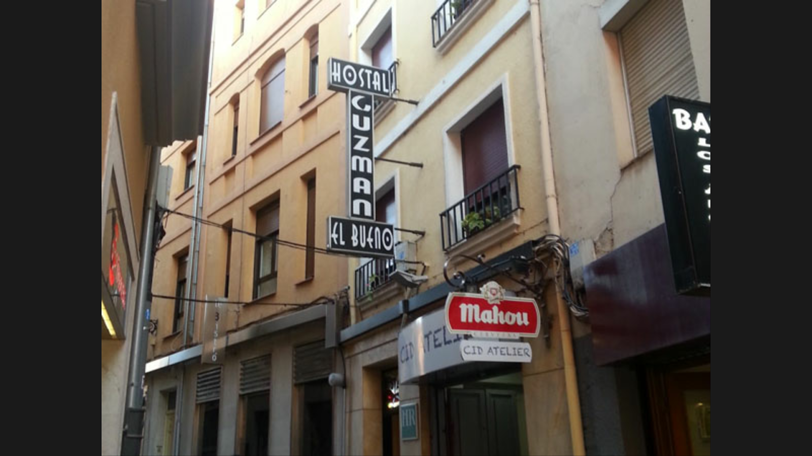 Hostal Guzmán El Bueno photo 4, pension accommodation in León on the Camino Frances