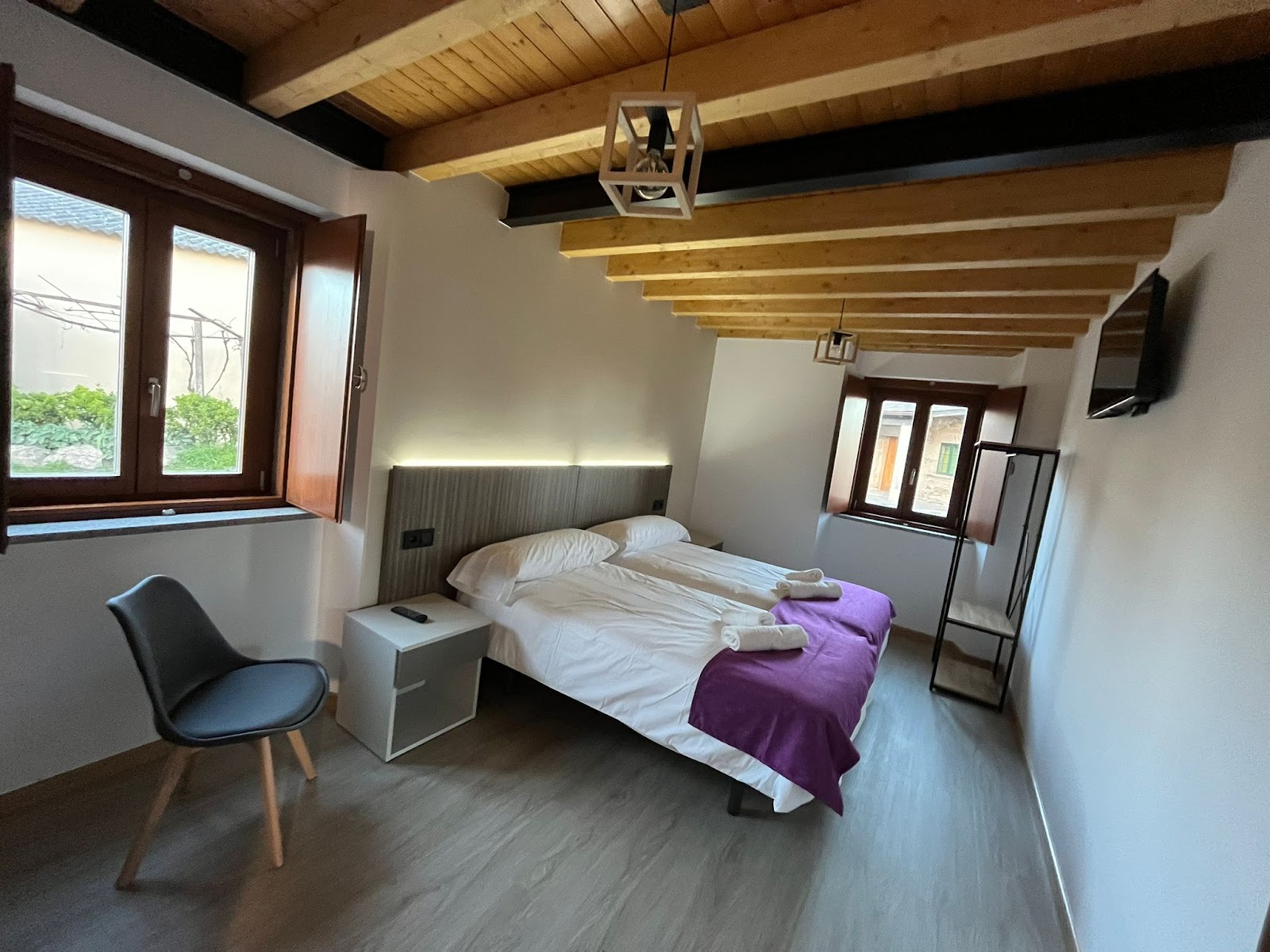 Casona de Ventas photo 12, guesthouse accommodation in Ventas de Narón on the Camino Frances