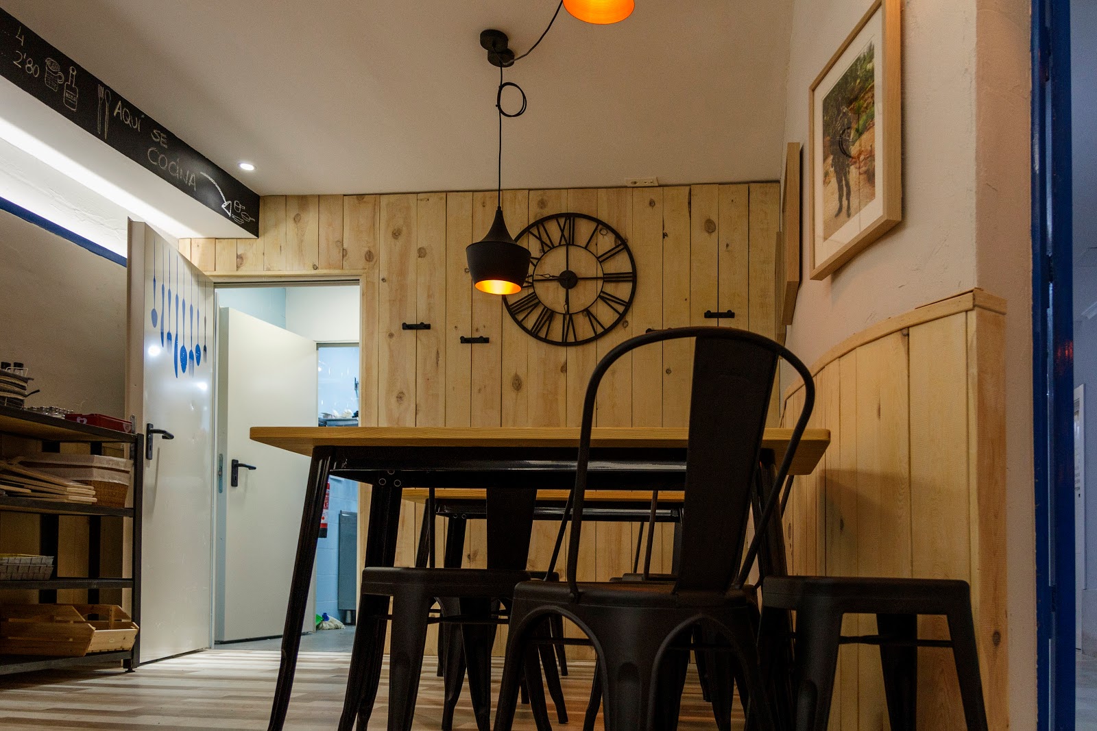 Hostel Catedral Burgos photo 10, albergue accommodation in Burgos on the Camino Frances