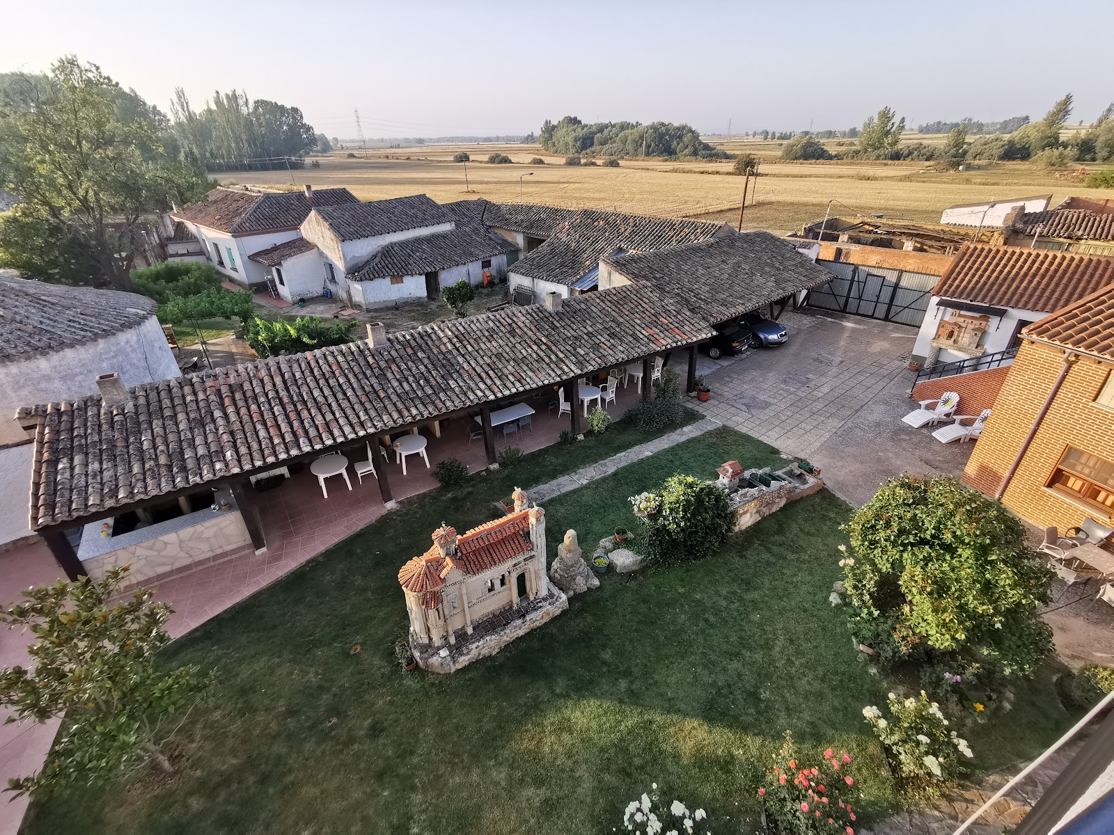 Hotel Amanecer en Campos photo 9, hotel accommodation in Población de Campos on the Camino Frances