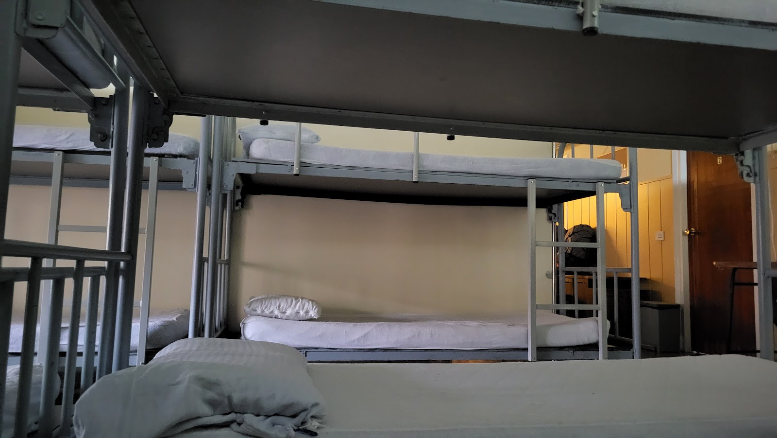 Albergue at the Benedictine Sisters Convent photo 3, albergue accommodation in León on the Camino Frances