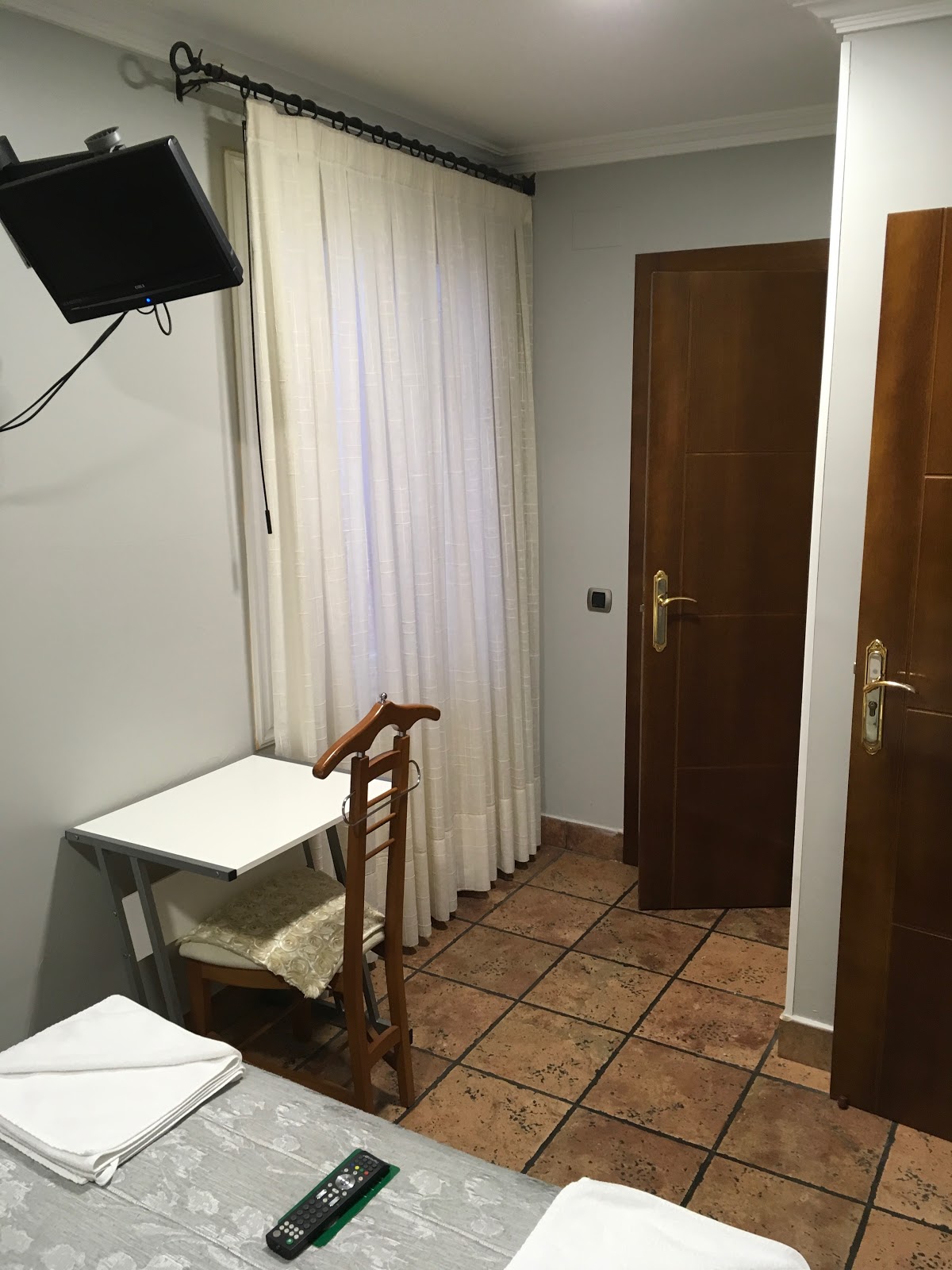 Pension La Redonda photo 10, pension accommodation in Logroño on the Camino Frances