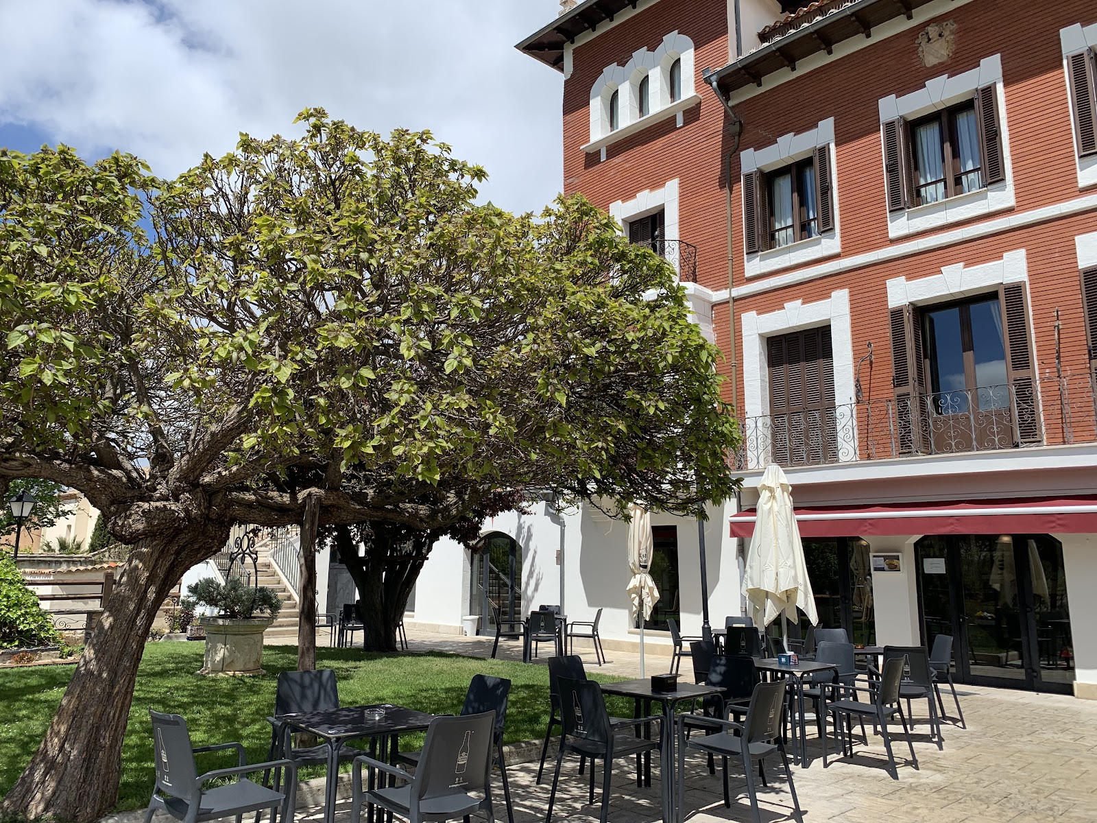 Hostal Restaurante Iacobus photo 3, hotel accommodation in Castrojeriz on the Camino Frances