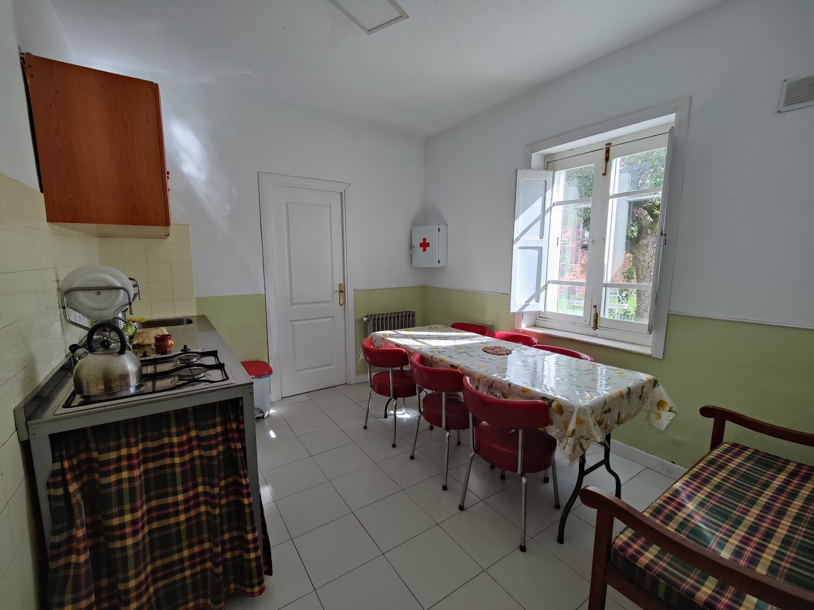 Albergue Peregrinos La Casa Verde photo 4, albergue accommodation in San Martin del Camino on the Camino Frances