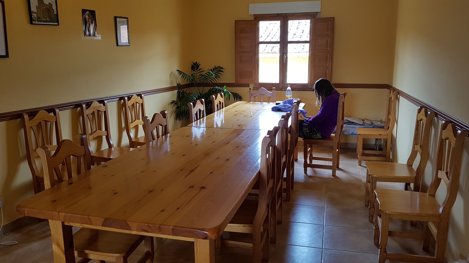 Albergue Municipal de Reliegos Cristal de Luz Don Gaiferos photo 5, albergue accommodation in Reliegos on the Camino Frances
