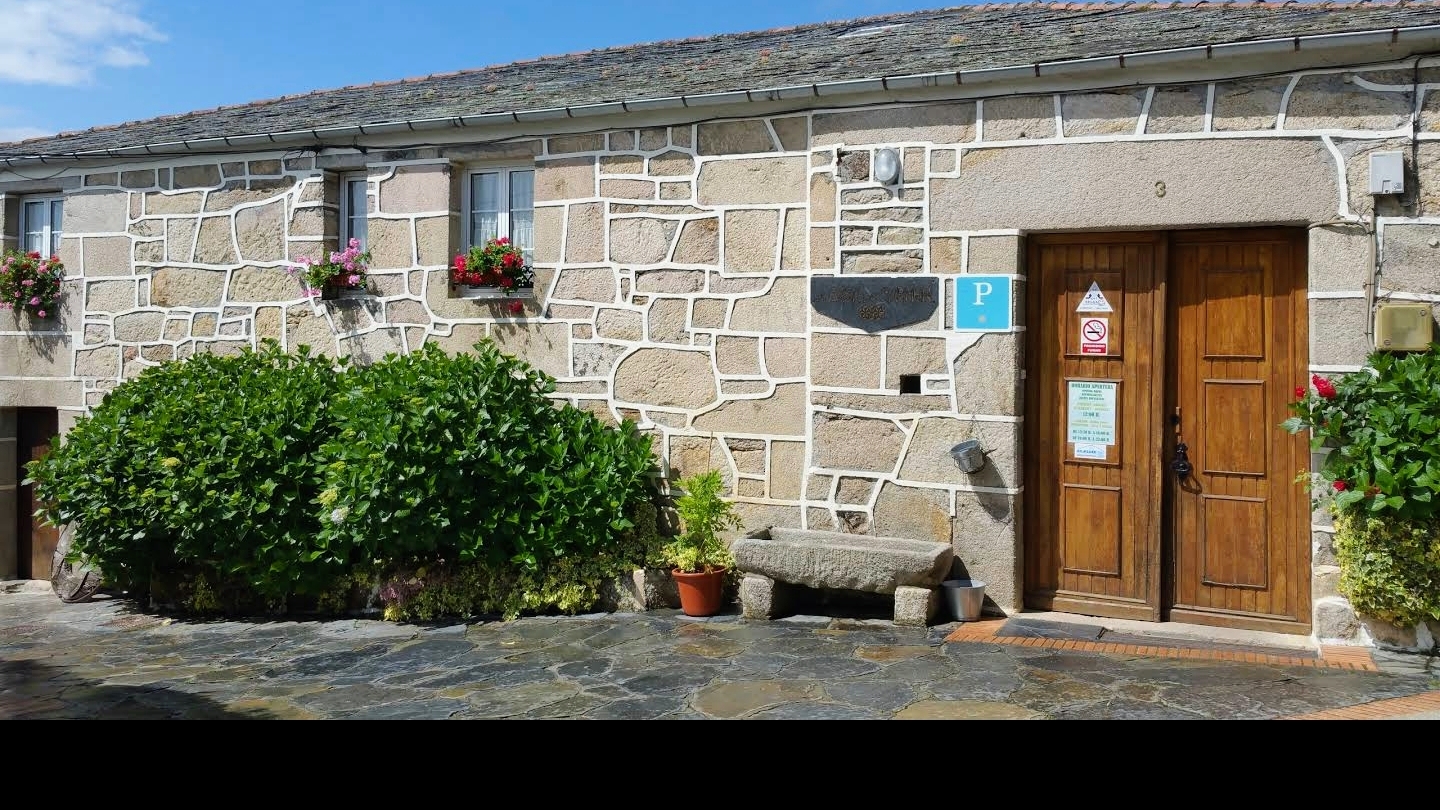 Albergue A casa de Carmen photo 13, hostel accommodation in Barbadelo on the Camino Frances