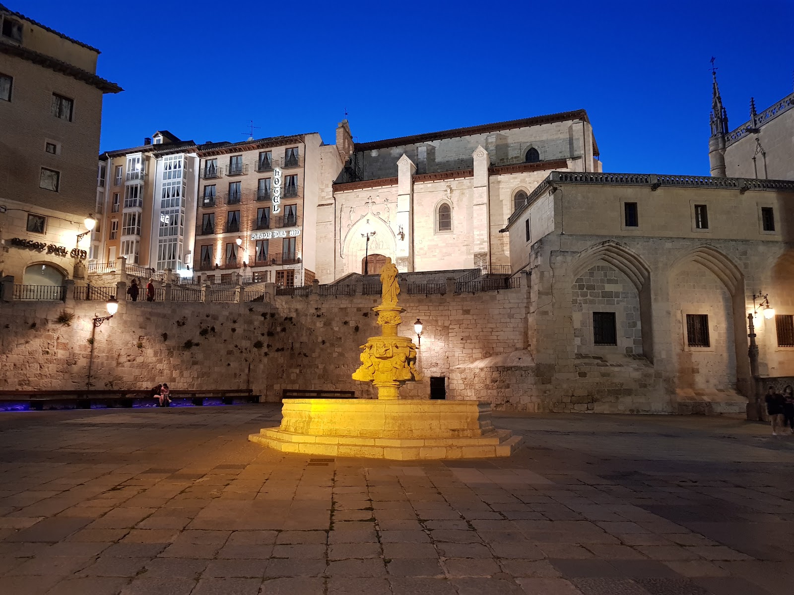 Crisol Mesón del Cid photo 8, hotel accommodation in Burgos on the Camino Frances