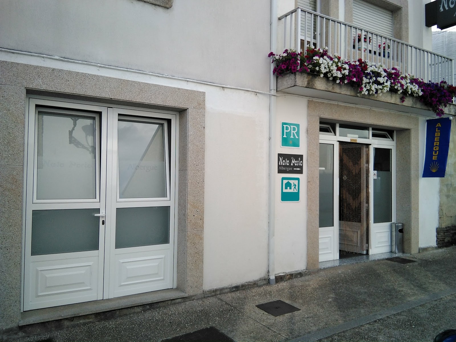 Novo Porto Albergue photo 8, albergue accommodation in Portomarin on the Camino Frances