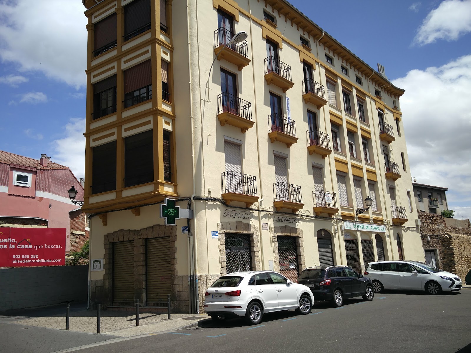 Pensión Sandoval photo 2, pension accommodation in León on the Camino Frances