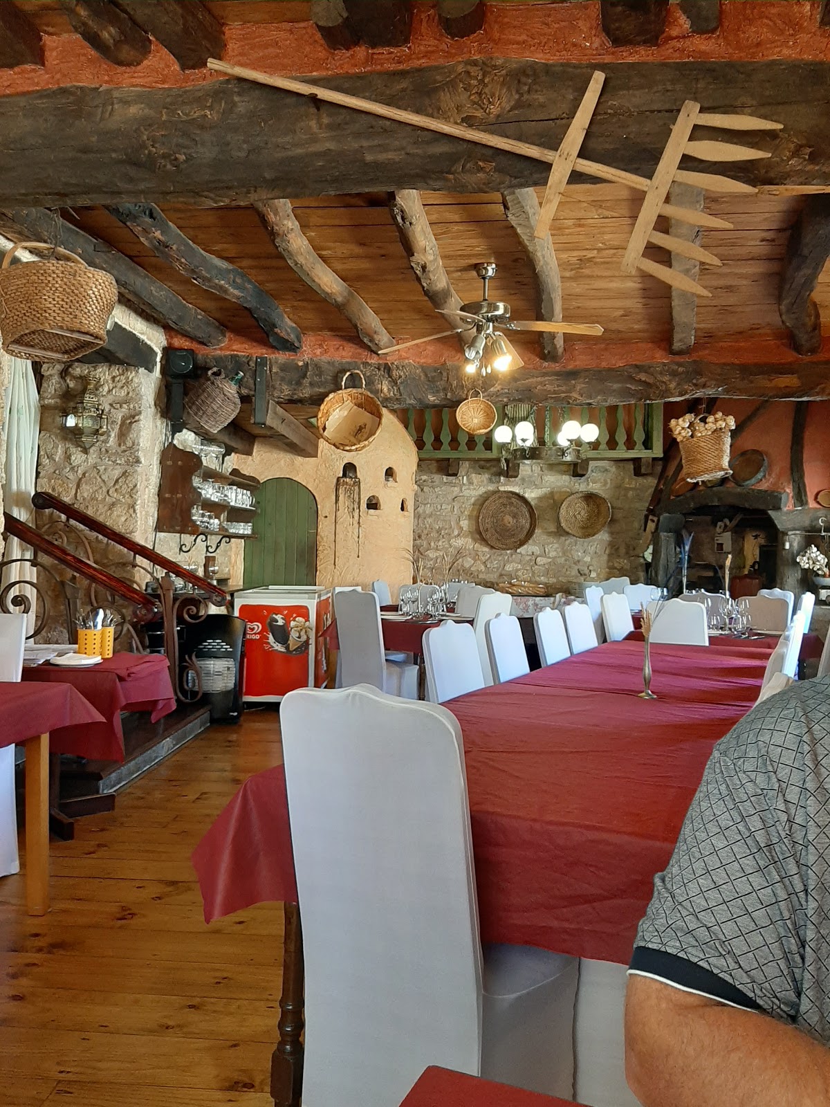 Restaurante El Palomar de Atapuerca, pension accommodation in Atapuerca on the Camino Frances