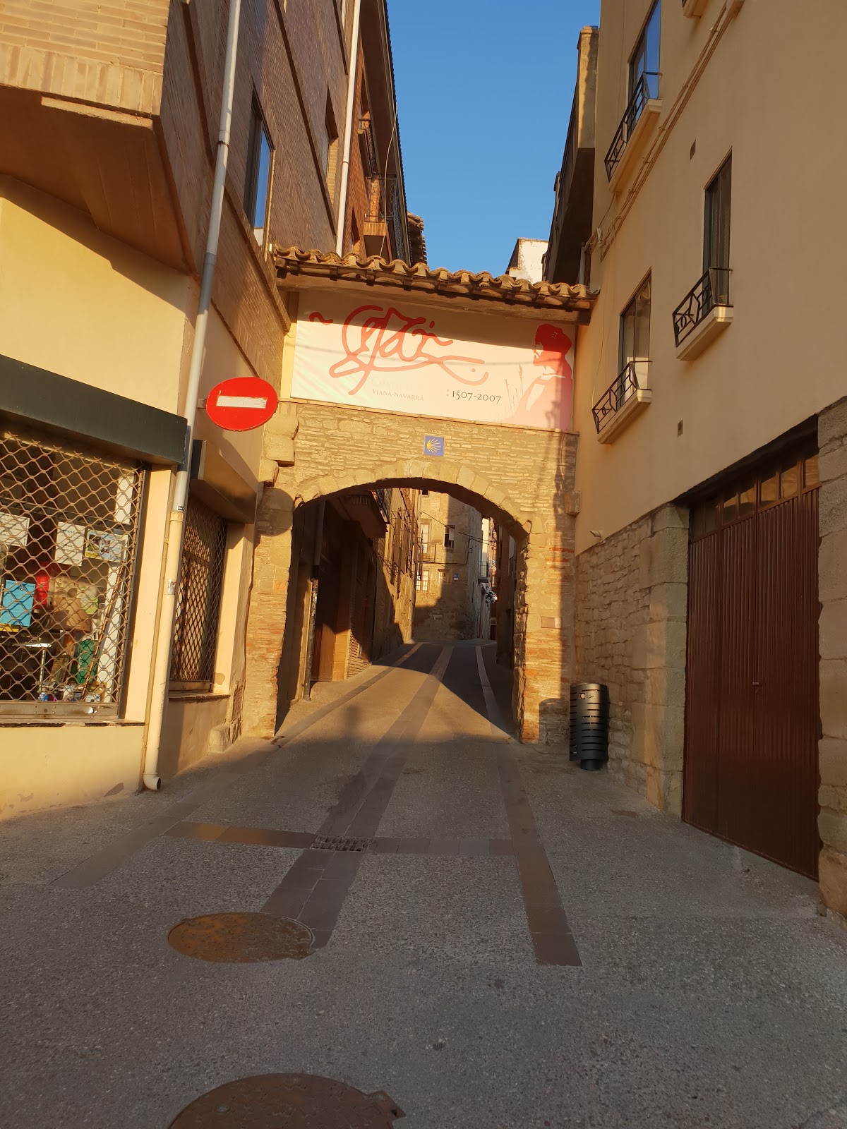 albergue izar photo 9, albergue accommodation in Viana on the Camino Frances