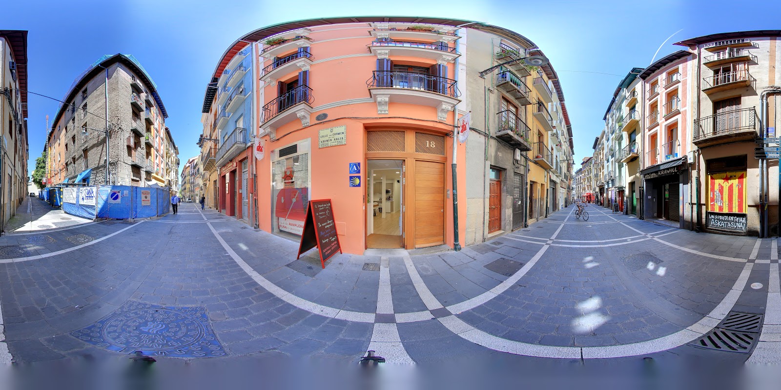 Pamplona hostel, albergue accommodation in Pamplona on the Camino Frances