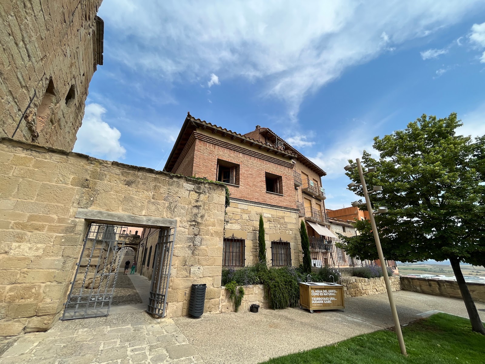 Albergue peregrinos Viana - Andrés Muñoz photo 10, albergue accommodation in Viana on the Camino Frances