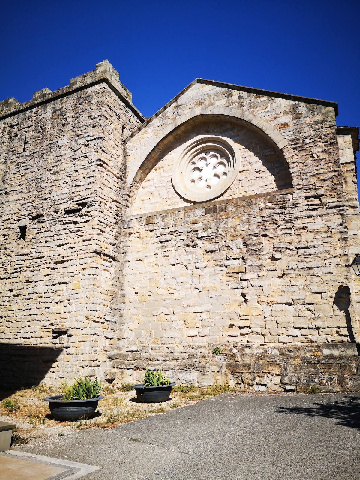 Albergue de Orden de Malta, albergue accommodation in Cizur Menor on the Camino Frances
