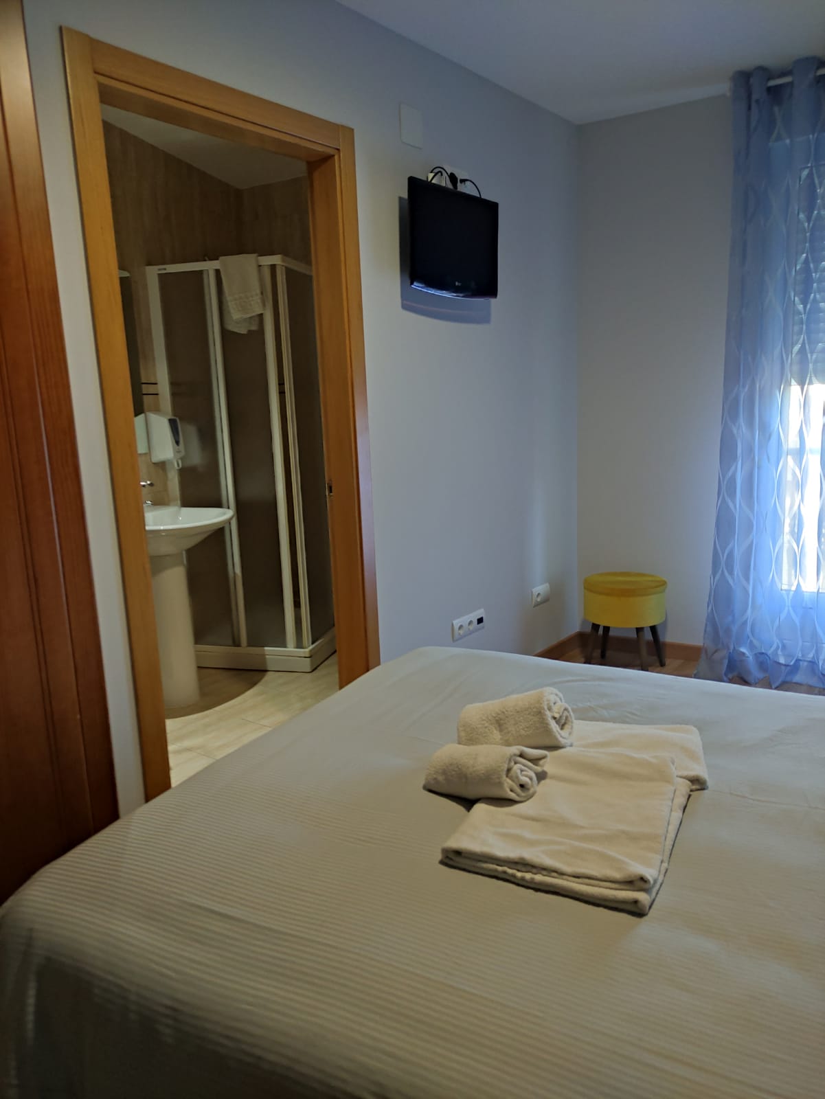Hostal La Gallega photo 13, guesthouse accommodation in Cacabelos on the Camino Frances