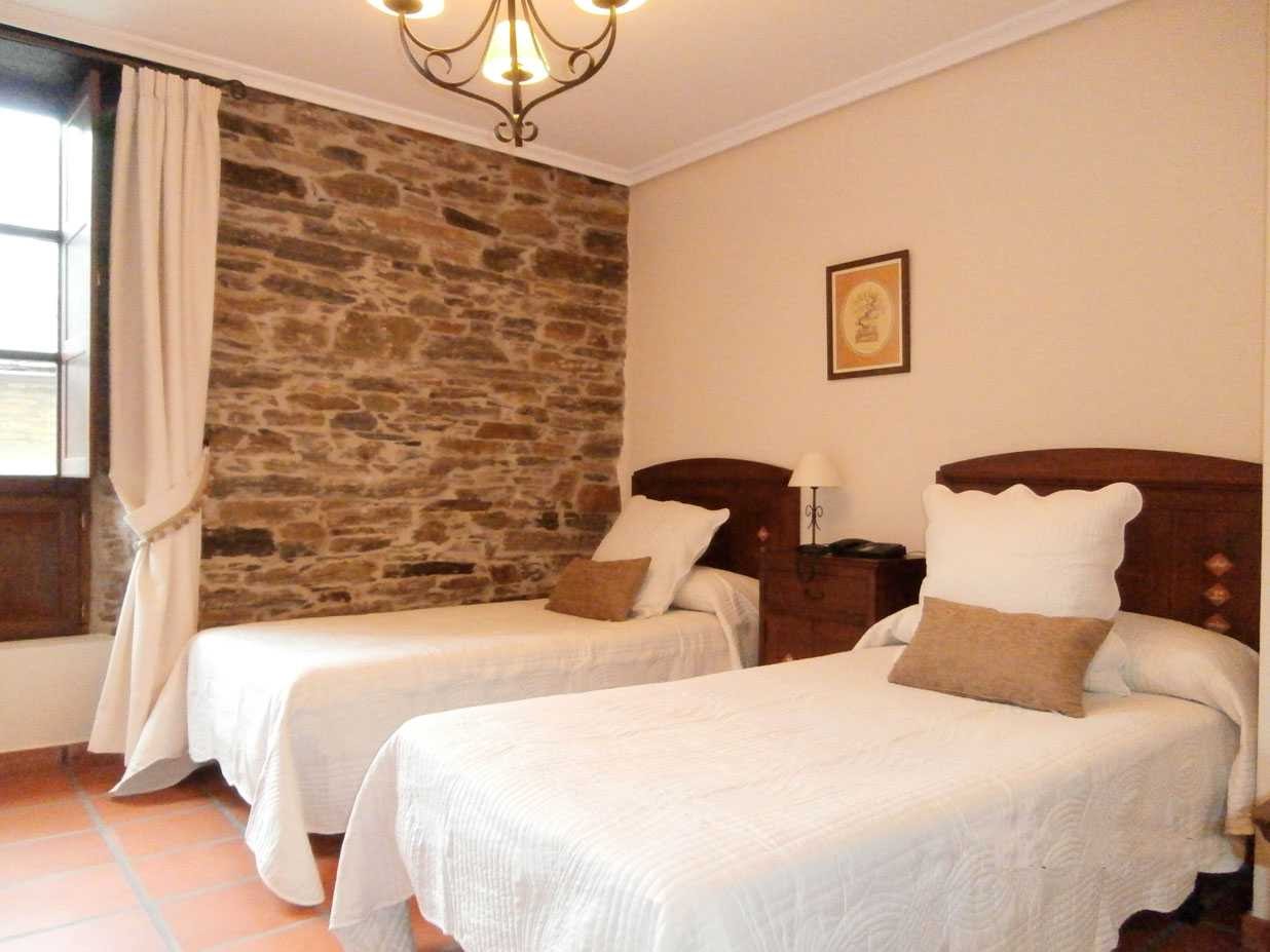 Hotel Ctr Ambasmestas photo 5, hotel accommodation in Ambasmestas on the Camino Frances