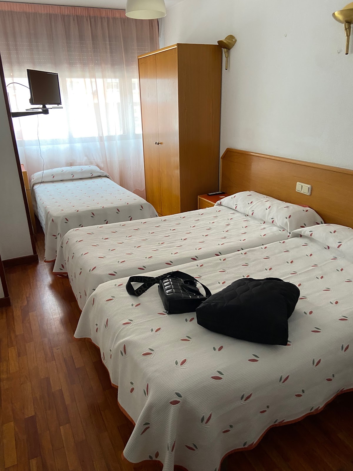 Hostal Arlanzón photo 2, pension accommodation in Burgos on the Camino Frances
