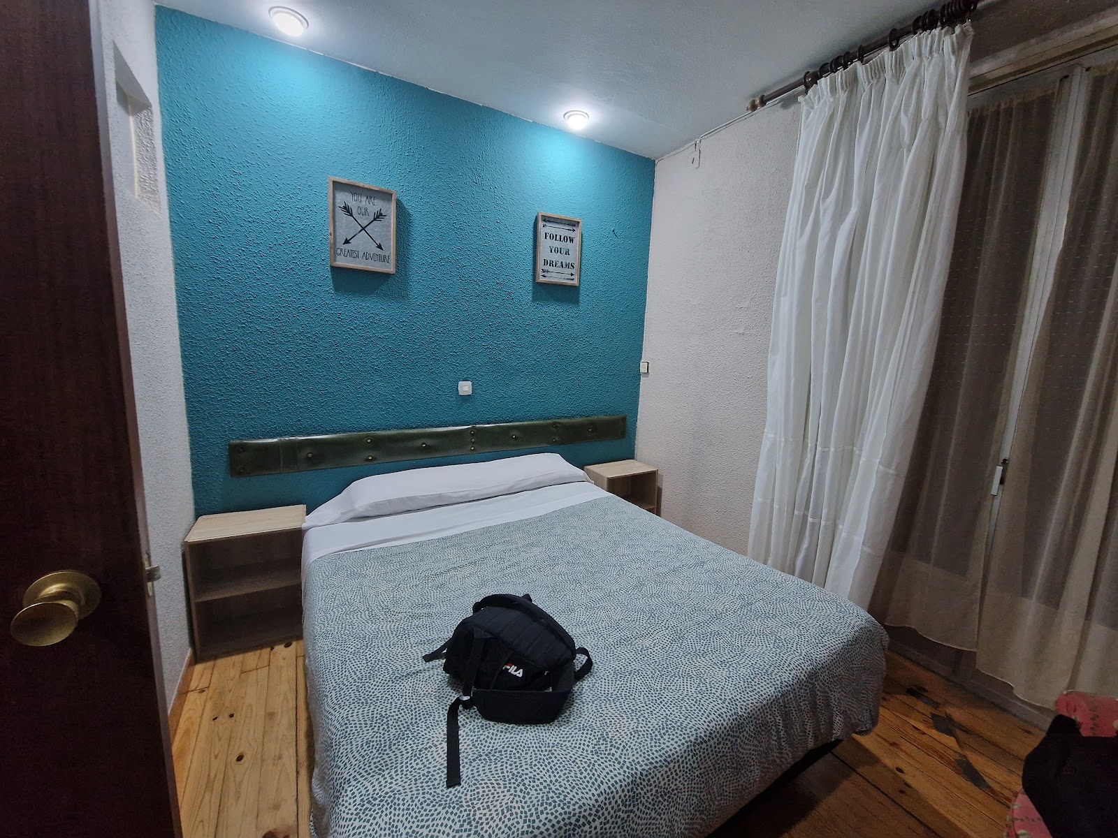 Hostal Padre Isla 1 photo 2, albergue accommodation in León on the Camino Frances