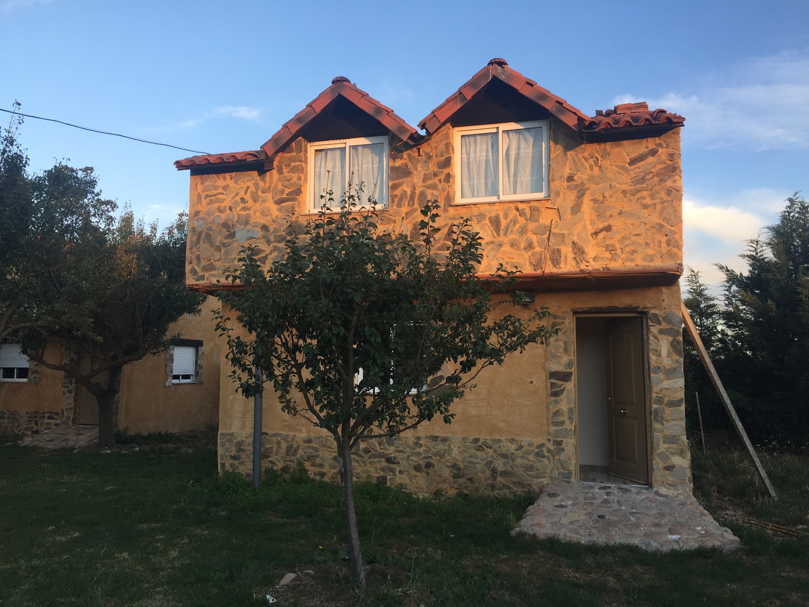 Albergue Peregrinos Santa Ana photo 15, hostel accommodation in San Martin del Camino on the Camino Frances